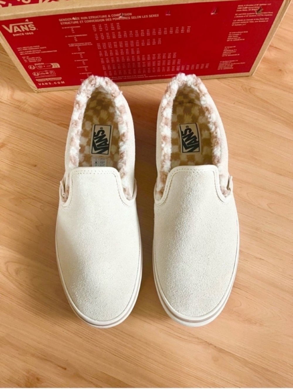 Vans Classic Slip-On Shoe Turtle Dove White Women 8.5 US